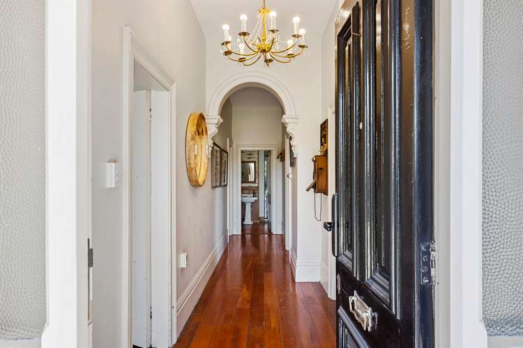 32 Walpole Street Waltham_12