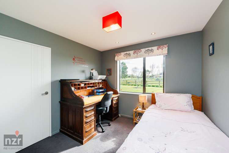 702 Mount Stewart Halcombe Road Halcombe_15