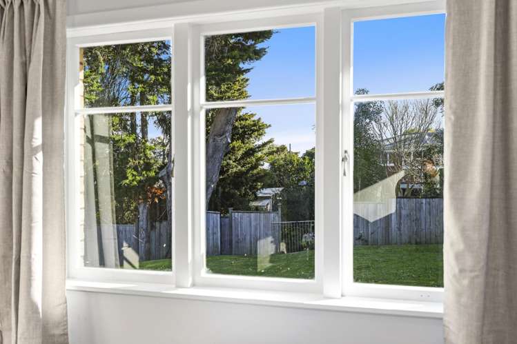 38 Angelo Avenue Howick_16