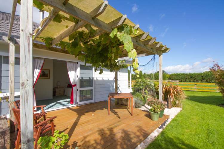 2027 Longburn Rongotea Road Longburn_5