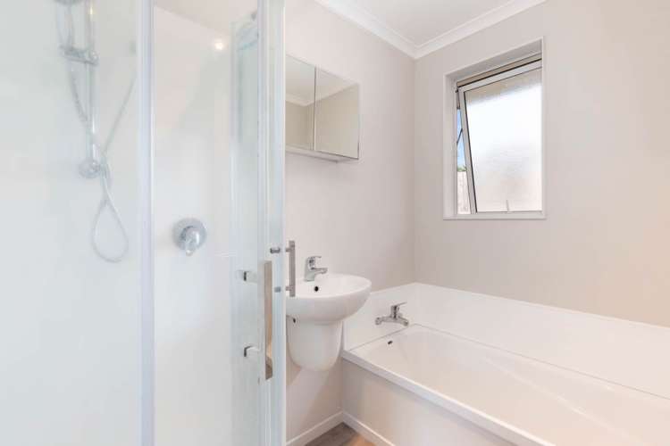 148a Aviemore Drive Highland Park_11