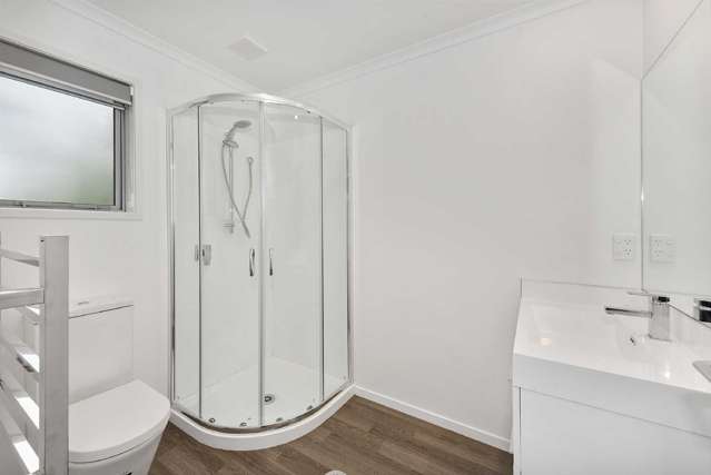 39C/3 Jones Crescent 1107_4