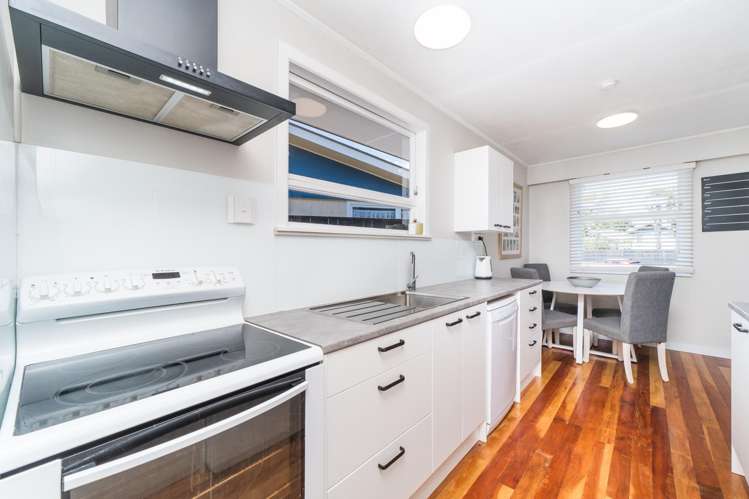 36 Tararua Terrace Cloverlea_5