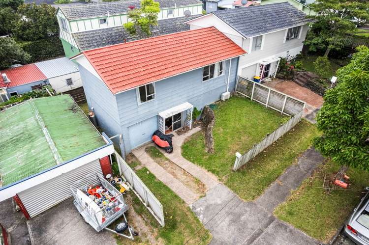 2/16 Craigbank Avenue New Lynn_12