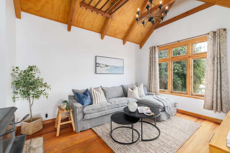 7 Ticehurst Road Lyttelton_12