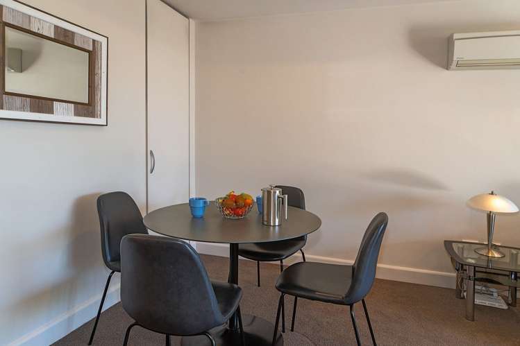 10/5 Bisley Avenue Moana_10