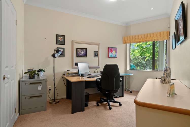 5 Burberry Road Drury_16