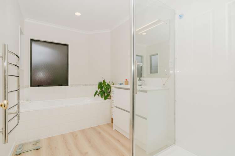 1 Millthorpe Crescent Pukete_13