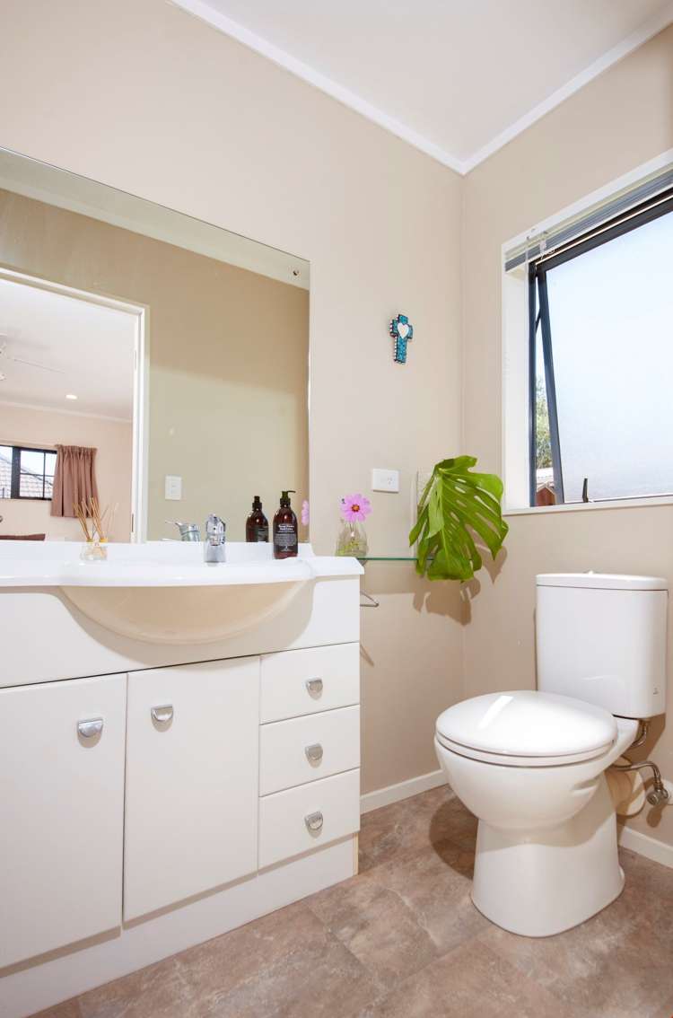 30a Buscomb Avenue Henderson_9