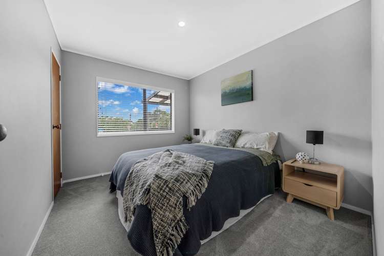 2/60 Flanshaw Road Te Atatu South_8