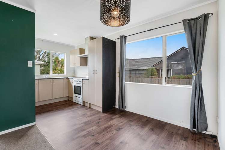 49a Springs Road_4