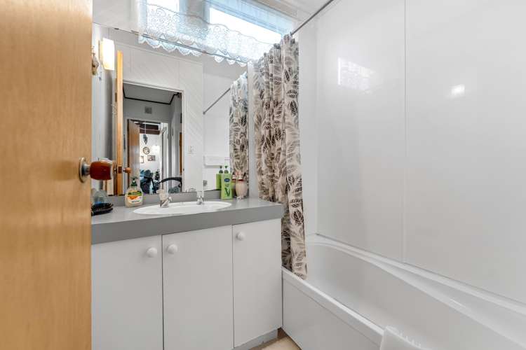 11b Honey Place Manurewa_8