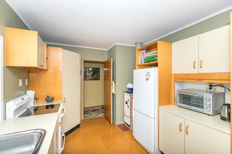 12 Scott Avenue Hamilton East_8