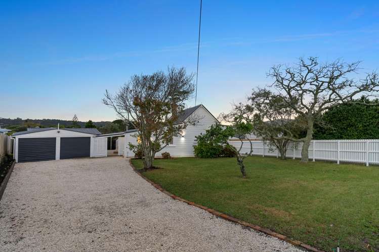 8 Fordham Street Beach Haven_24