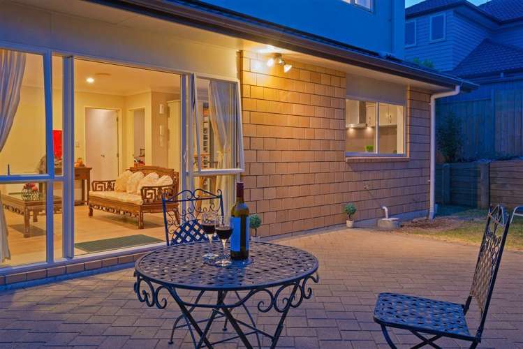 15 Gibbston Crescent Flat Bush_6