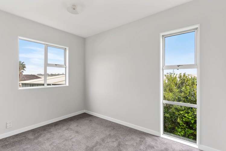41 Fred Woodward Place Mount Roskill_12