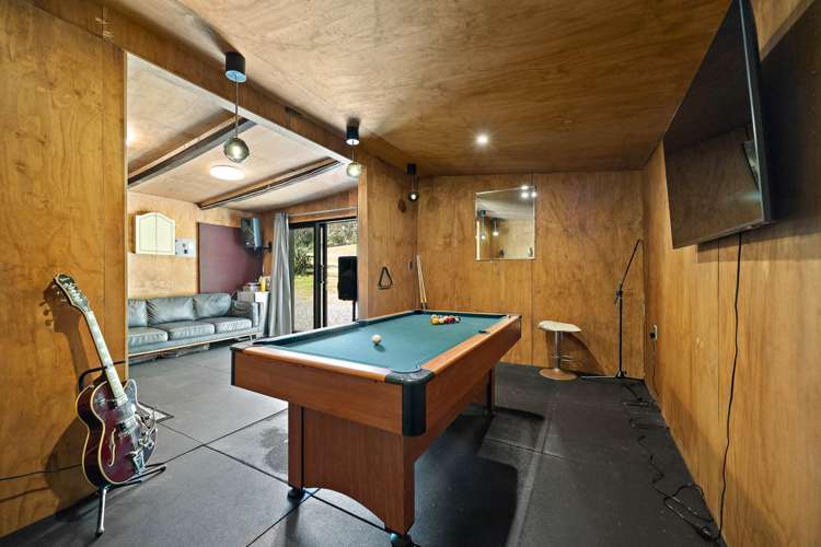 315 Muriwai Road Waimauku_37