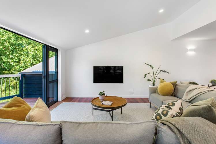 33a Luplau Crescent Cockle Bay_6