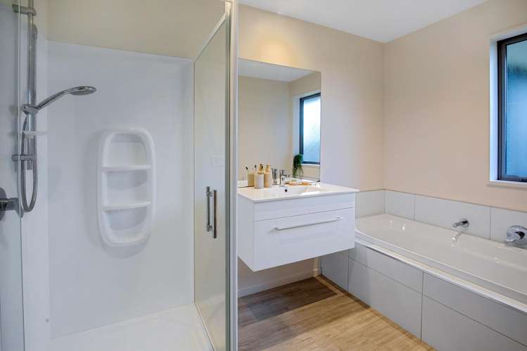 13 Slate Street Rolleston_16