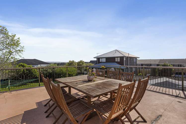 18 Seaview Terrace Mount Albert_11