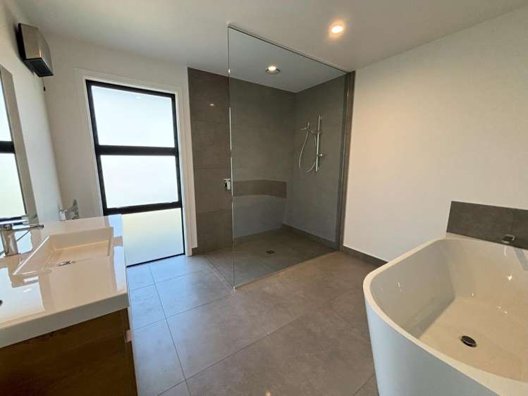 25 Wallis Drive 10126_7