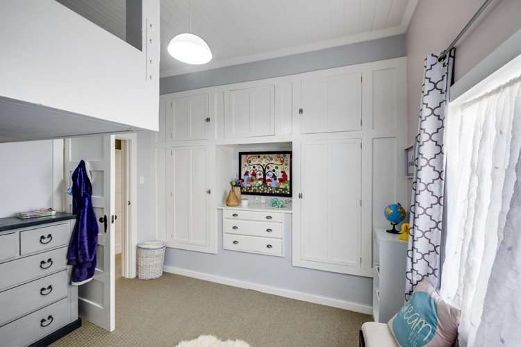 141 Georges Drive Napier South_10