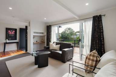 20 Te Anau Place_2