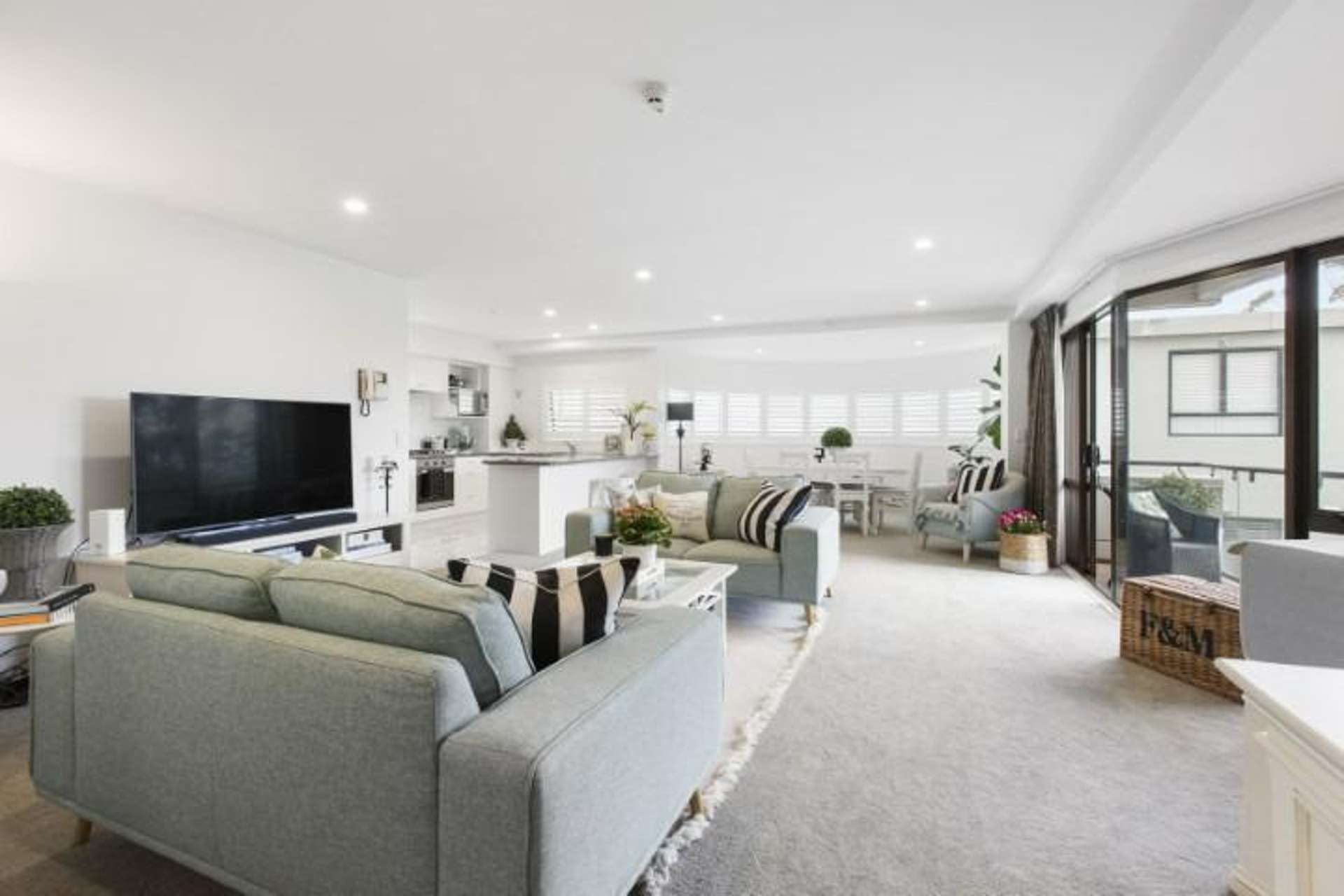 4d/27 George Street Newmarket_0