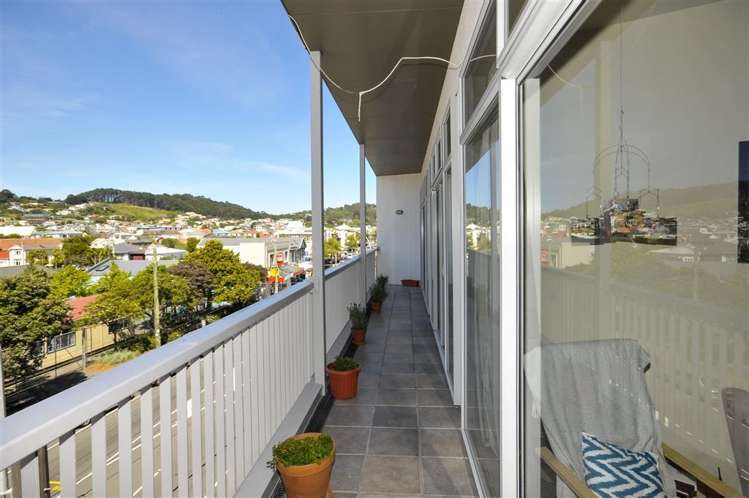 3/88 Riddiford Street Newtown_4