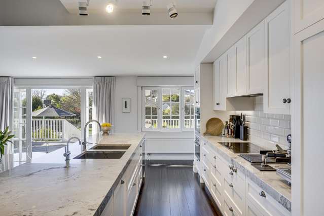59 Busby Hill Havelock North_4