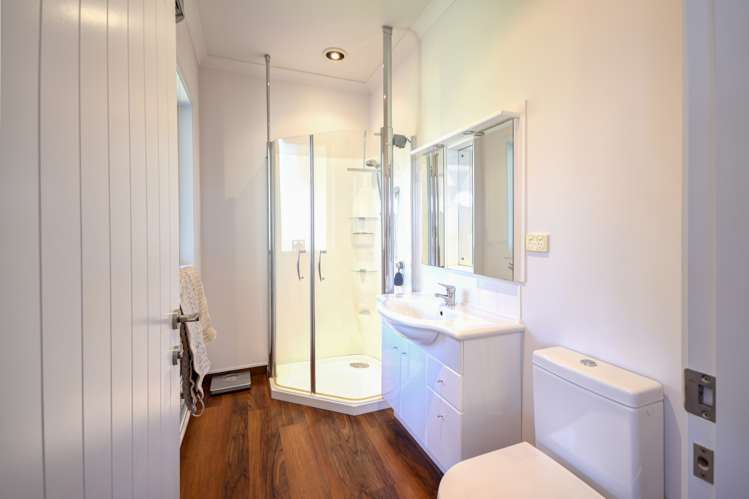 27 Bute Street Moeraki_12