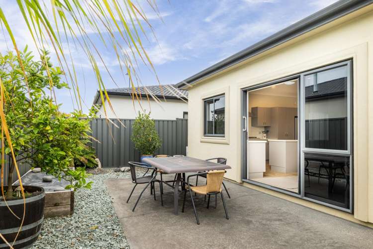2 Tasman Drive Poraiti_19