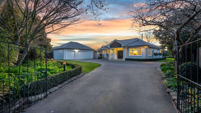 82 Aorangi Road Bryndwr_1