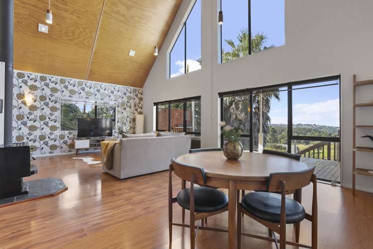 428 Huia Road Laingholm_6
