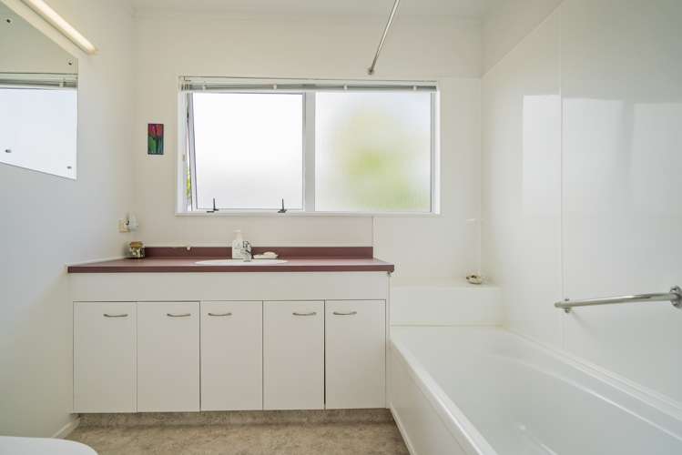 7 Dunlop Drive Pauanui_18