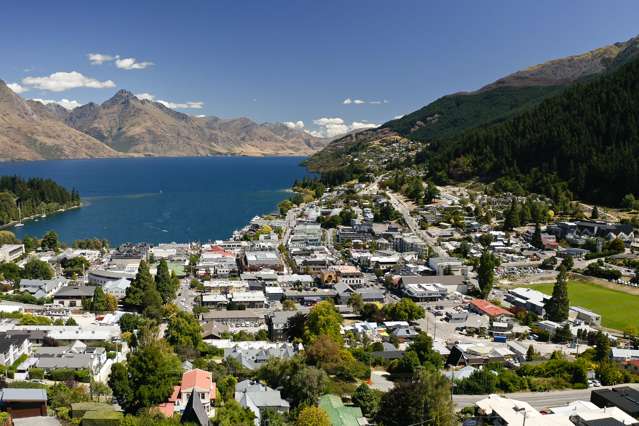 27 Shotover Street Queenstown_1