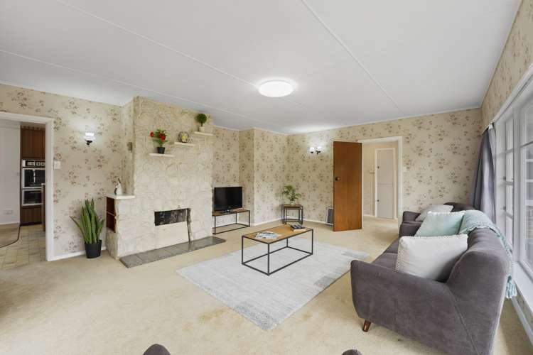 21 Hall Grove Ebdentown_5