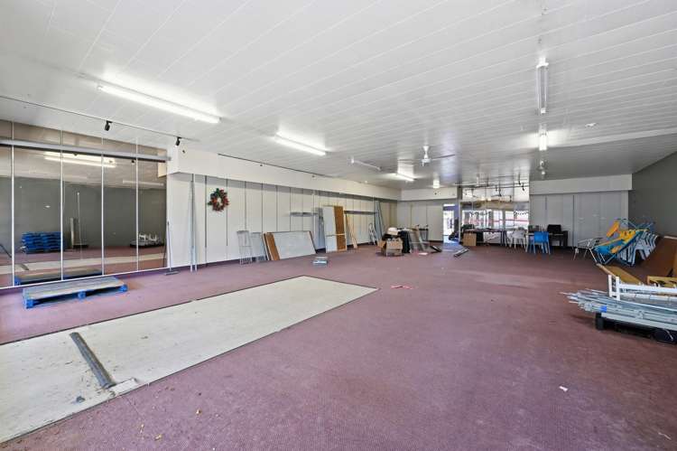 20 The Town Center Turangi_15