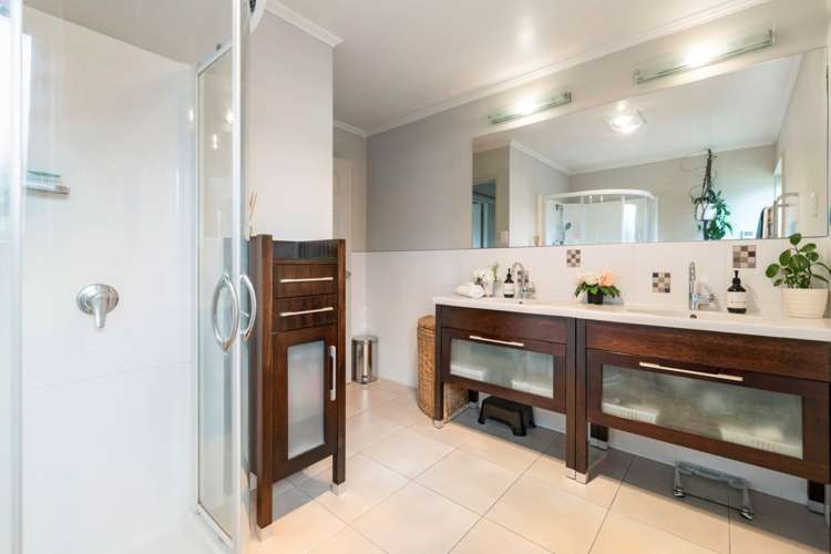 12 Ewhurst Place Goodwood Heights_12