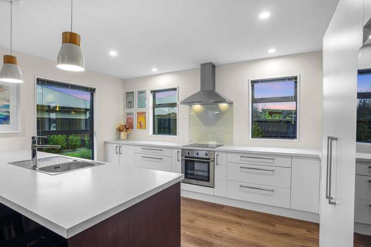 55 Sequoia Way_5