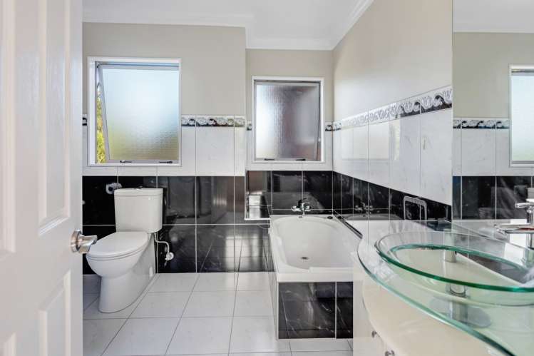 5 Tikitiki Lane Russell_13