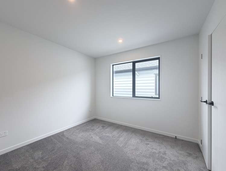 80B Tukutata Crescent Milldale_13