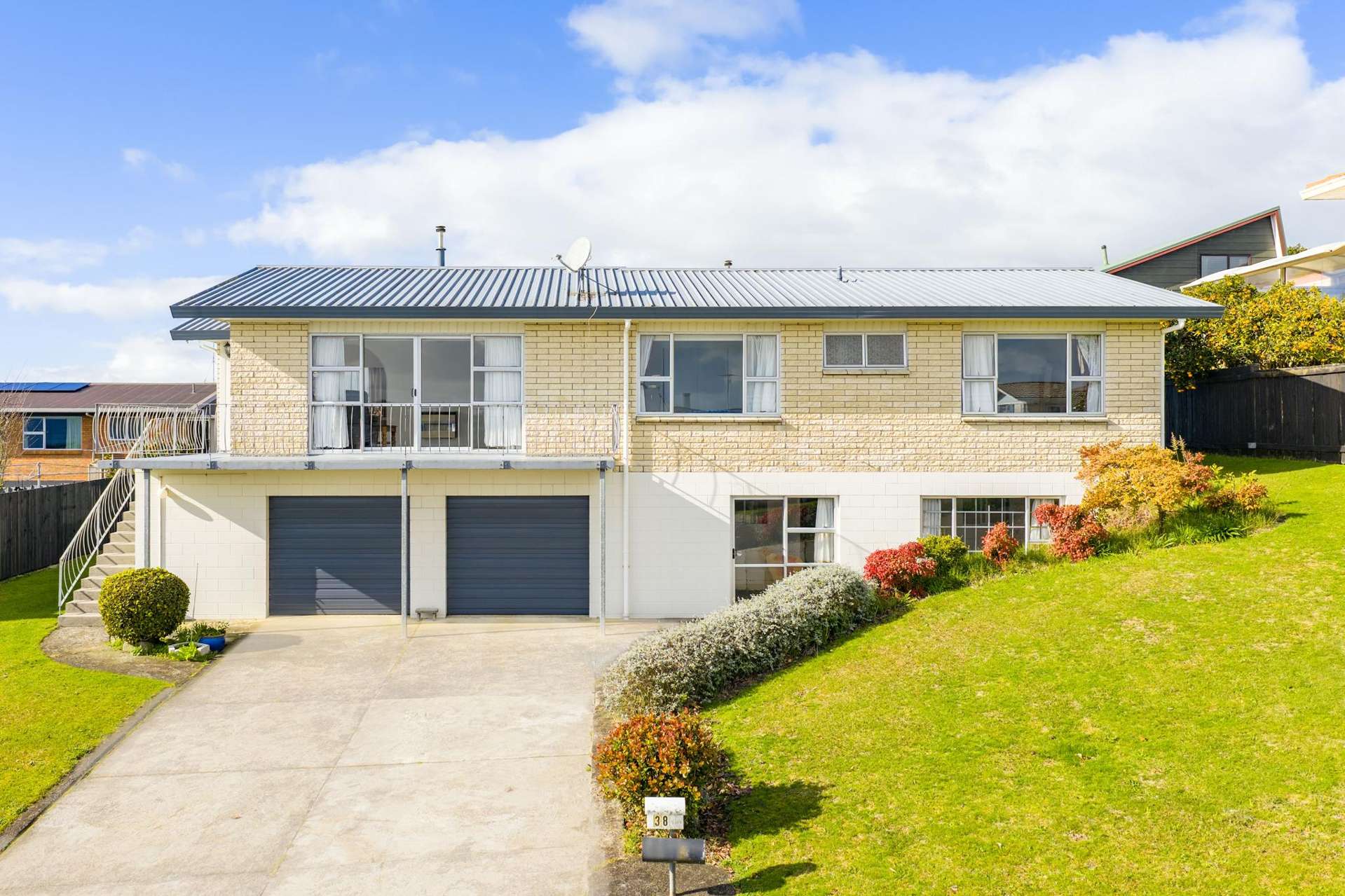 38 Russleigh Drive Dinsdale_0