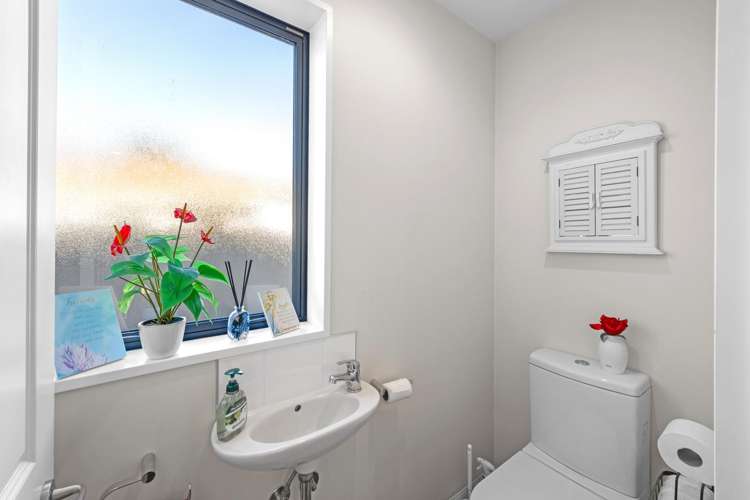 2/14 London Street Richmond_11