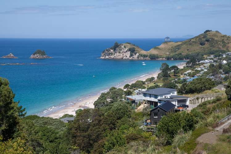 94 Grange Road Hahei_11