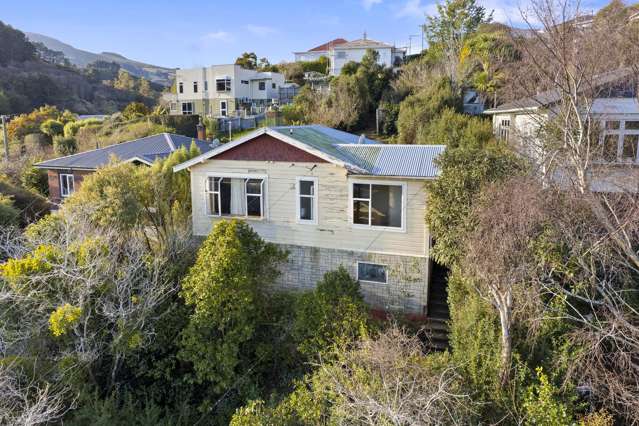 Hilltop potential with immediate possession