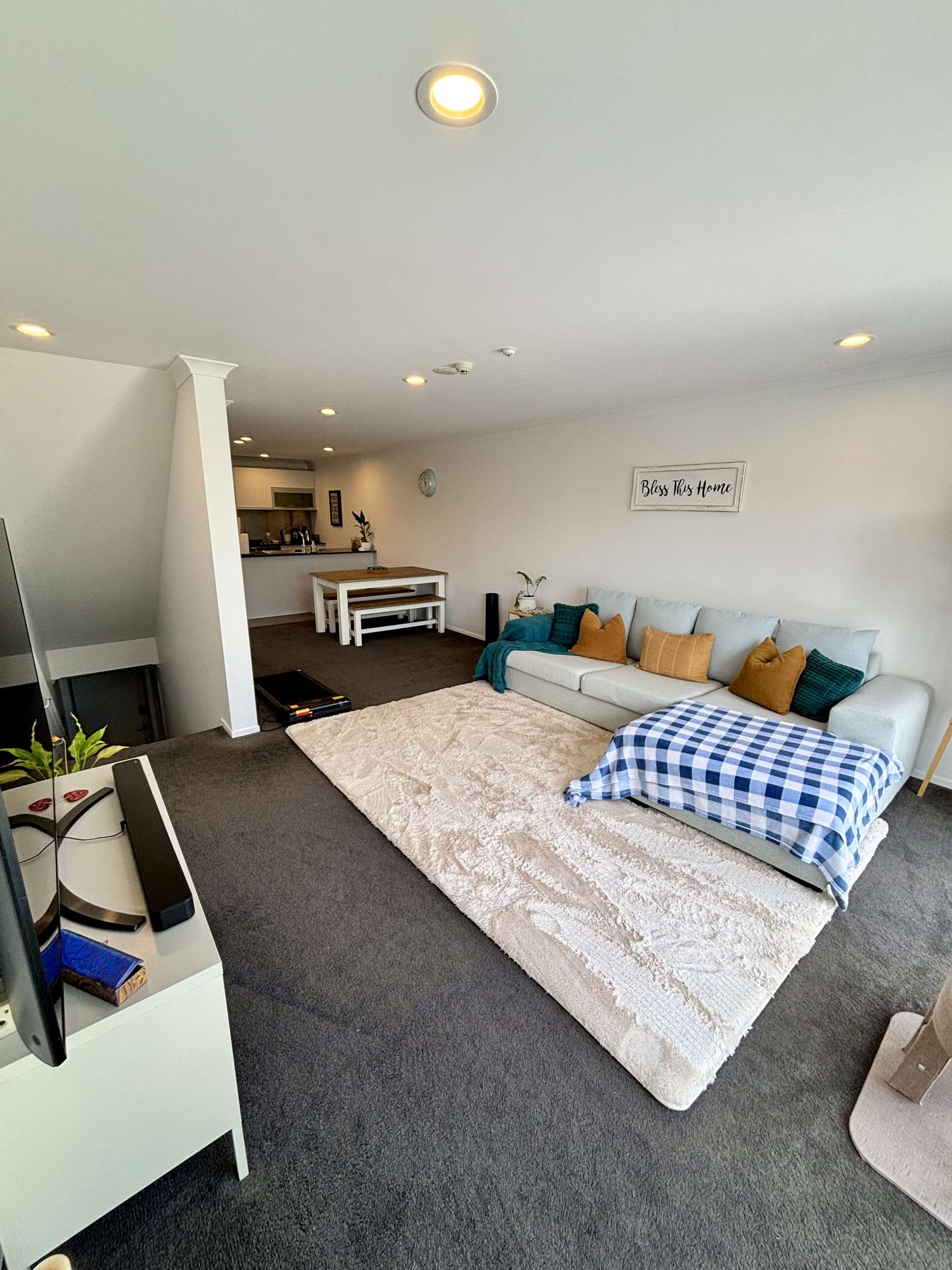 13/46 Carlos Drive Flat Bush_0