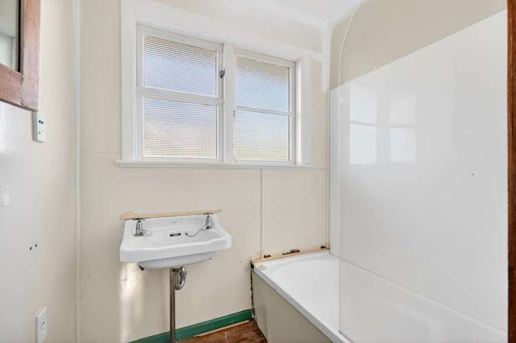 122 High Street Solway_12