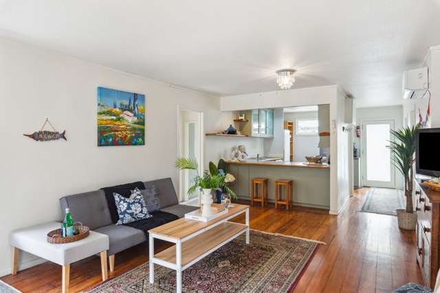 37 The Esplanade Raumati South_4