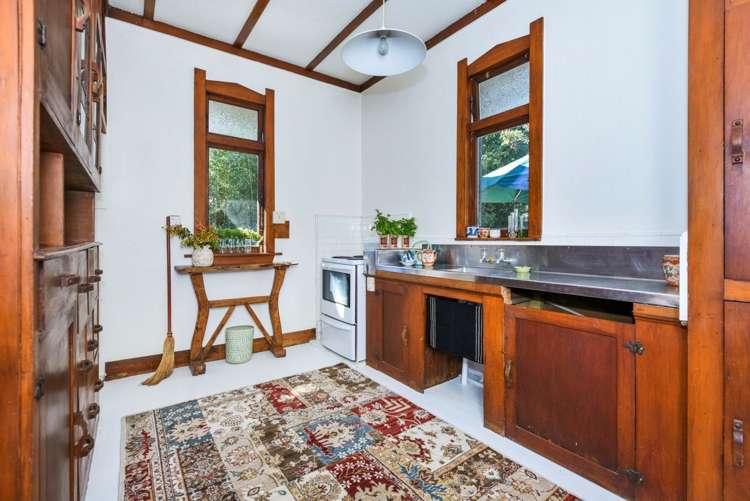 2 Braemar Terrace Mount Albert_13